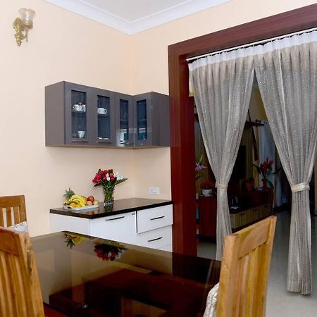 S R Luxurious Fully Ac 3 Bhk Bunglow Mysore Villa Eksteriør billede