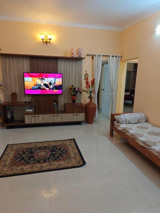 S R Luxurious Fully Ac 3 Bhk Bunglow Mysore Villa Eksteriør billede