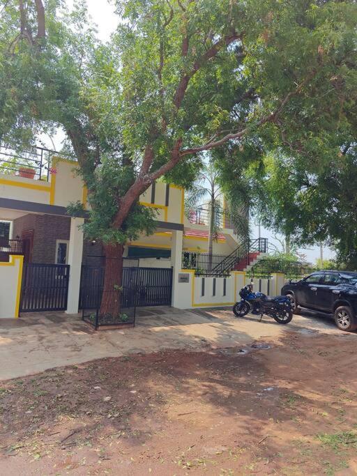 S R Luxurious Fully Ac 3 Bhk Bunglow Mysore Villa Eksteriør billede